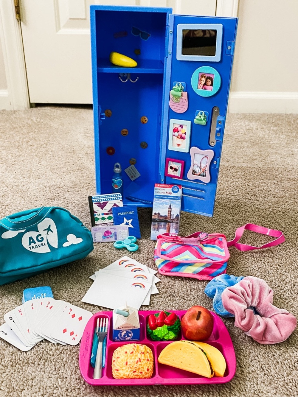 EUC American Girl Locker Set + Accessories | School Lunch Tray | Travel Set